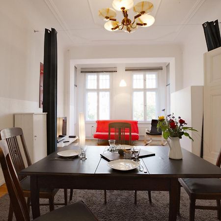 Elegante Altbauwohnung ベルリン エクステリア 写真