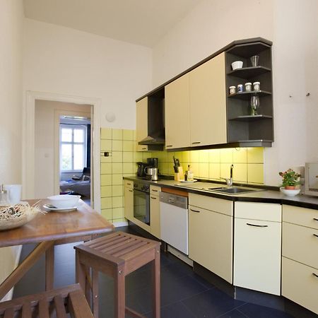 Elegante Altbauwohnung ベルリン エクステリア 写真